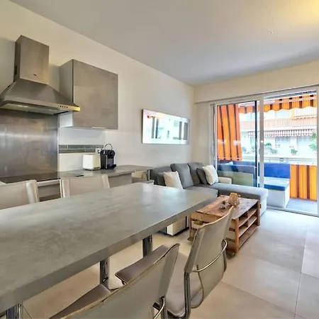 De Luxe * Cagnes-sur-Mer