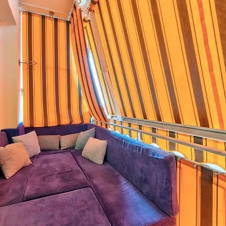 De Luxe Apartment